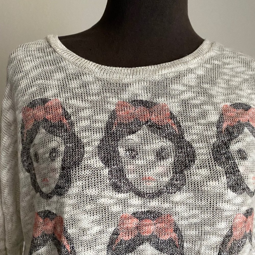Disney Couture sz S Long sleeve snow white sheer cropped sweater - Picture 2 of 8